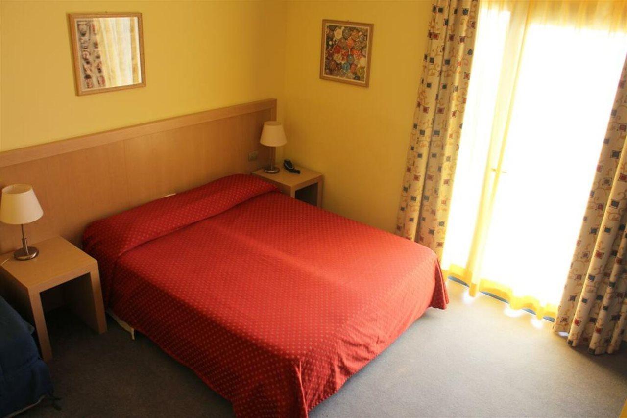 Hotel Cristallo 리그나노 사비아도로 외부 사진