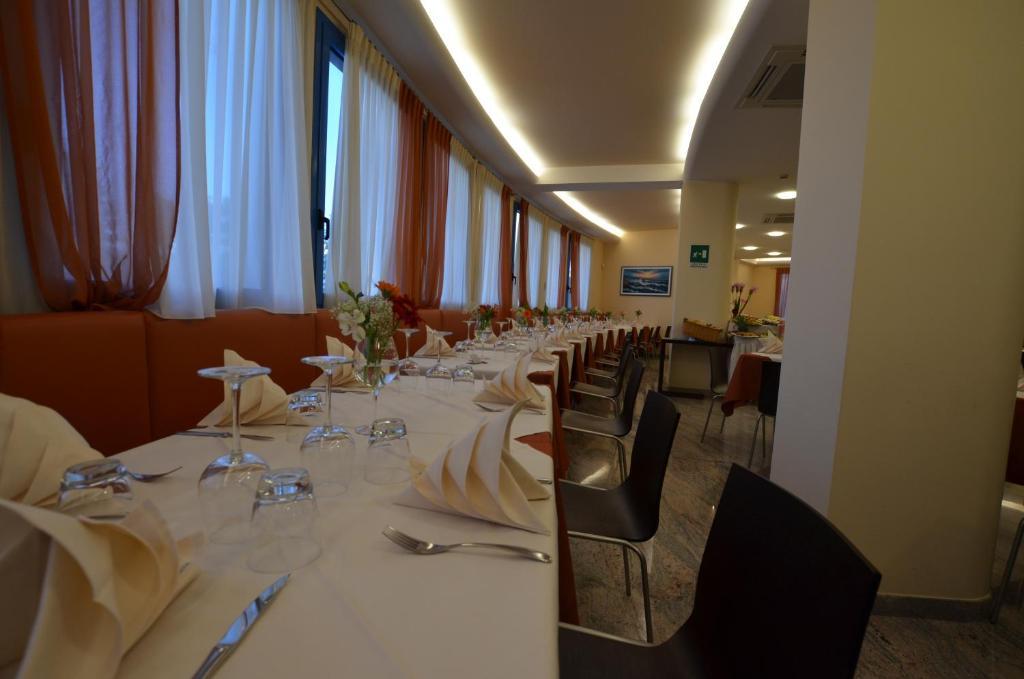 Hotel Cristallo 리그나노 사비아도로 외부 사진