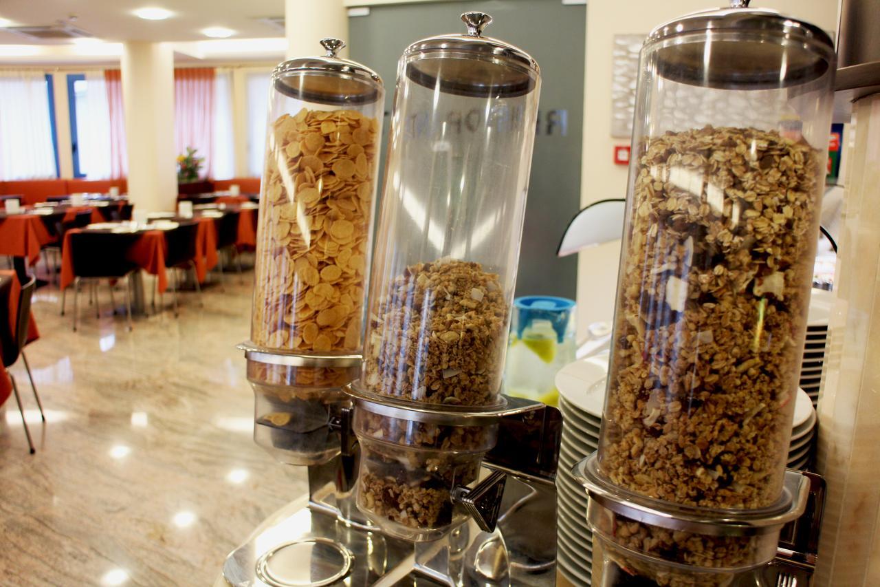 Hotel Cristallo 리그나노 사비아도로 외부 사진